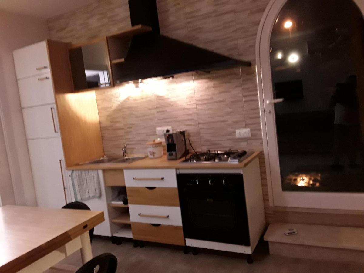 Villa Genna 산비토로카포 외부 사진
