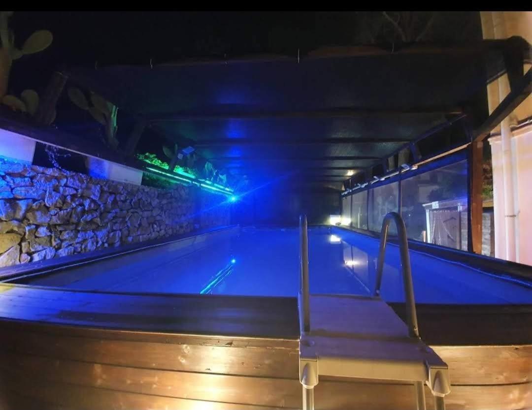 Villa Genna 산비토로카포 외부 사진